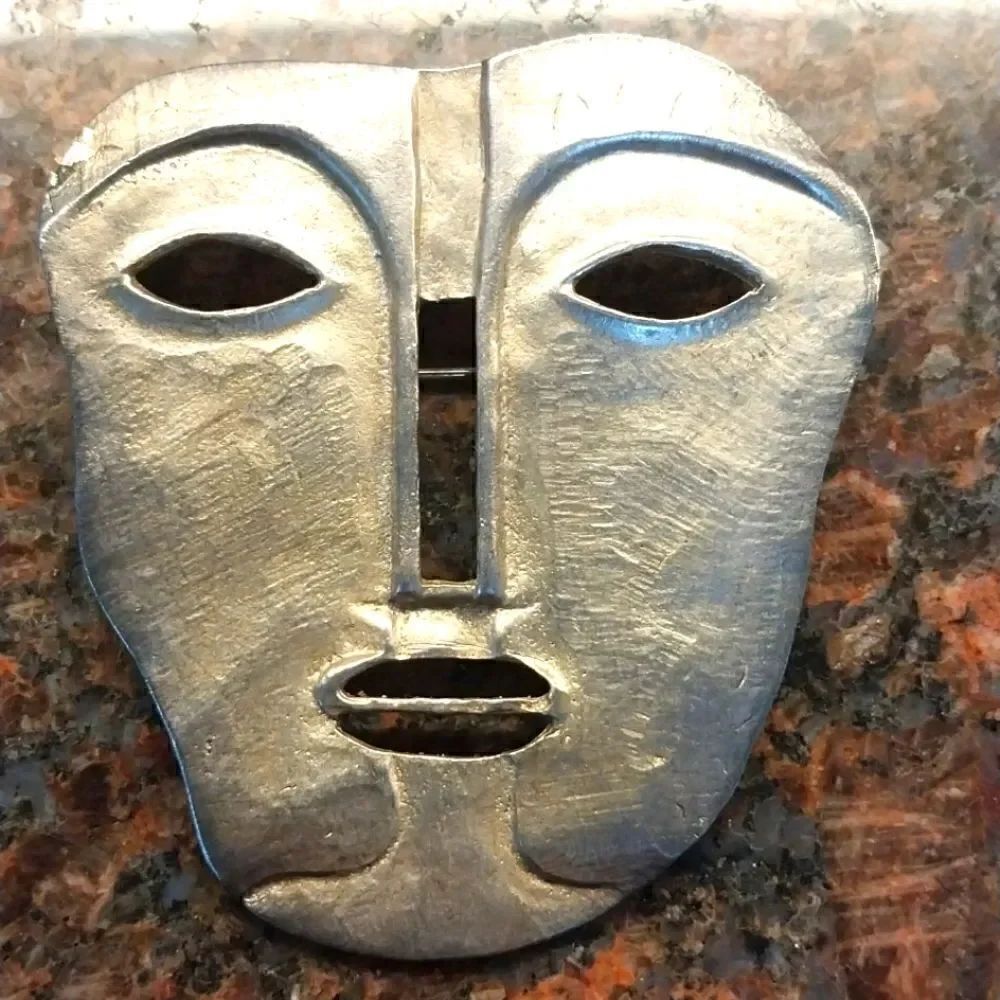 Maxine Denker 1980's Aztec Modernist Mask Brooch...EUC